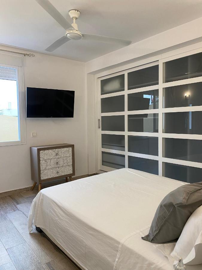 Apartamento Windsor เบนัลมาเดนา ภายนอก รูปภาพ