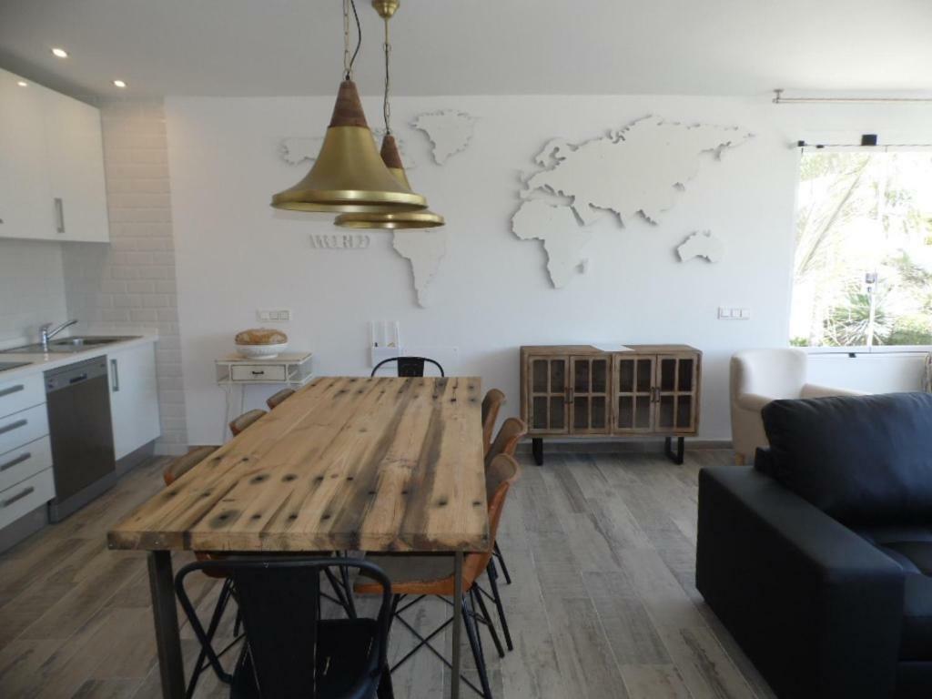 Apartamento Windsor เบนัลมาเดนา ภายนอก รูปภาพ